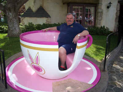 Gary in a tea cup