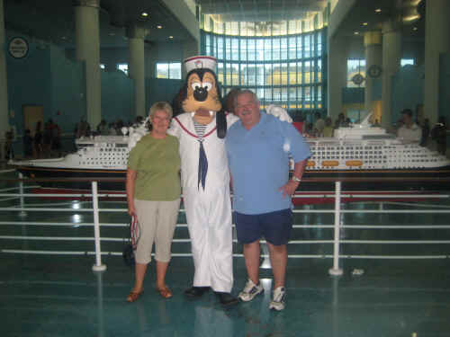 Goofy was in the terminal to greet us