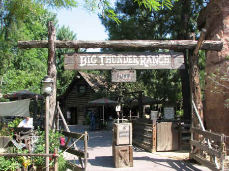 Big Thunder Ranch - a petting area for kids