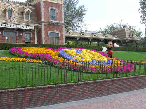 Disneyland Entrance