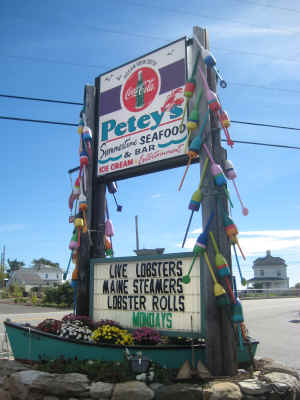 When you are at Rye Beach, don't miss Petey's - awesome chowder!