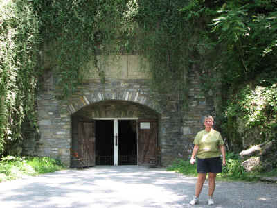 The Indian Echo Caverns