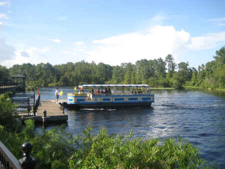 The boat to Port Orleans Riverside